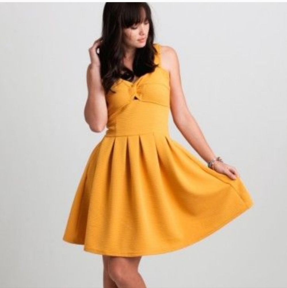 Dear Creatures Betty Dress Size Small